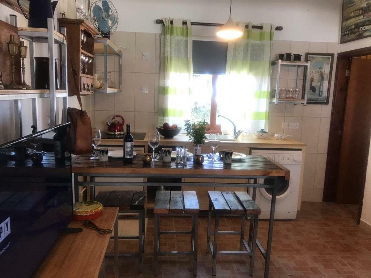 Mp Cozy Apartment Near The Sea Paphos Kültér fotó